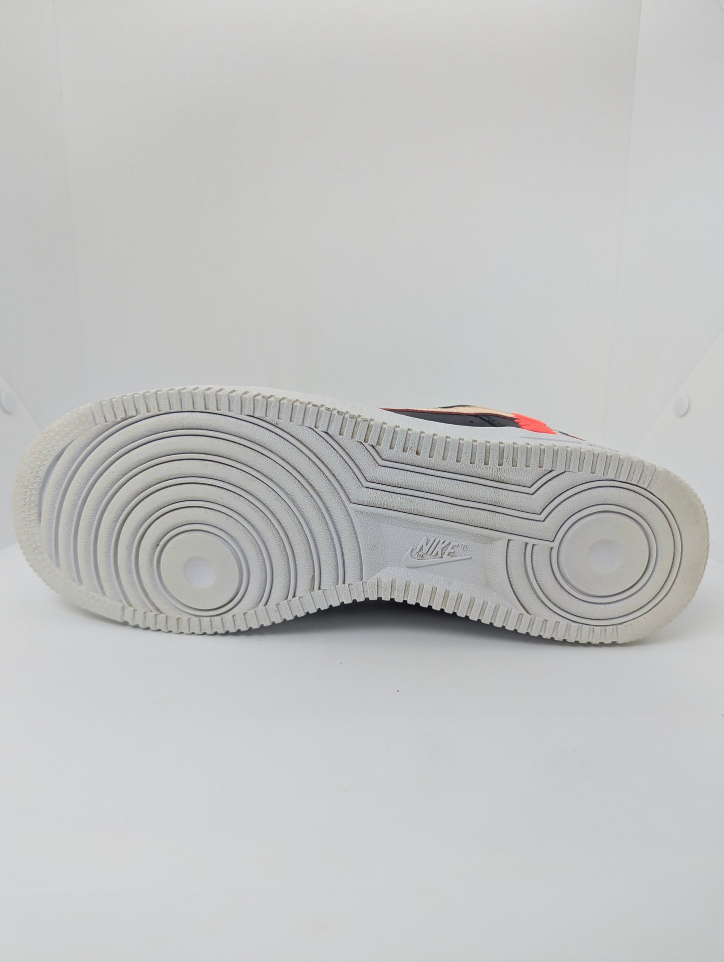 Nike Air Force 1 '07 LV8
