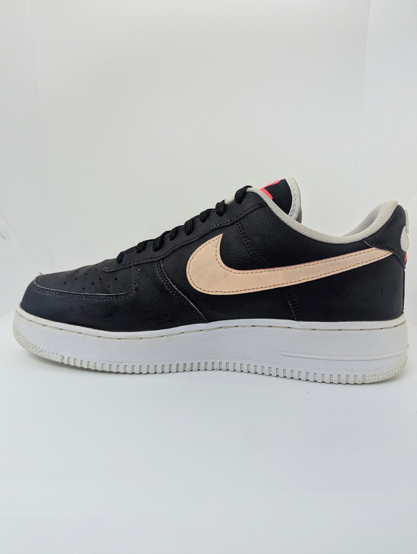 Nike Air Force 1 '07 LV8