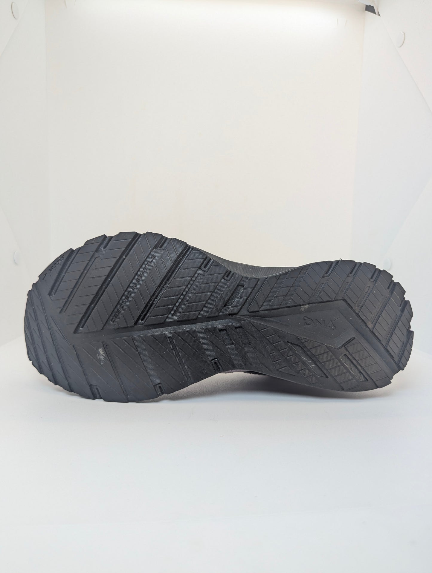 Brooks Revel 5