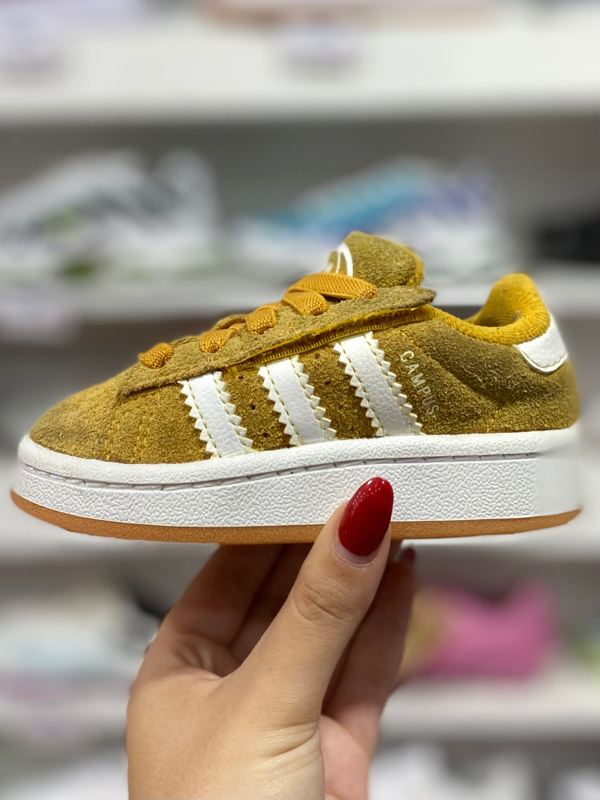 Adidas Campus 00s