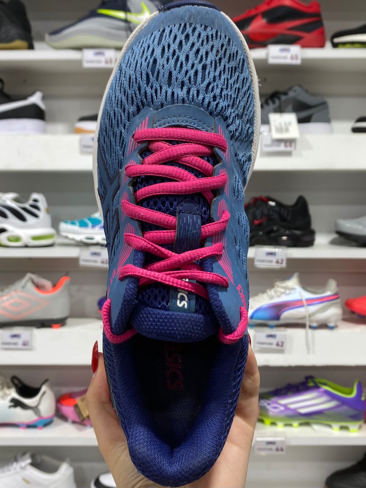 ASICS GT-1000 7