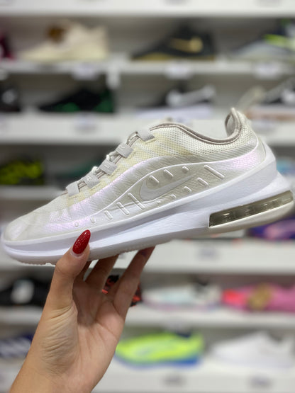 Nike Air Max Axis