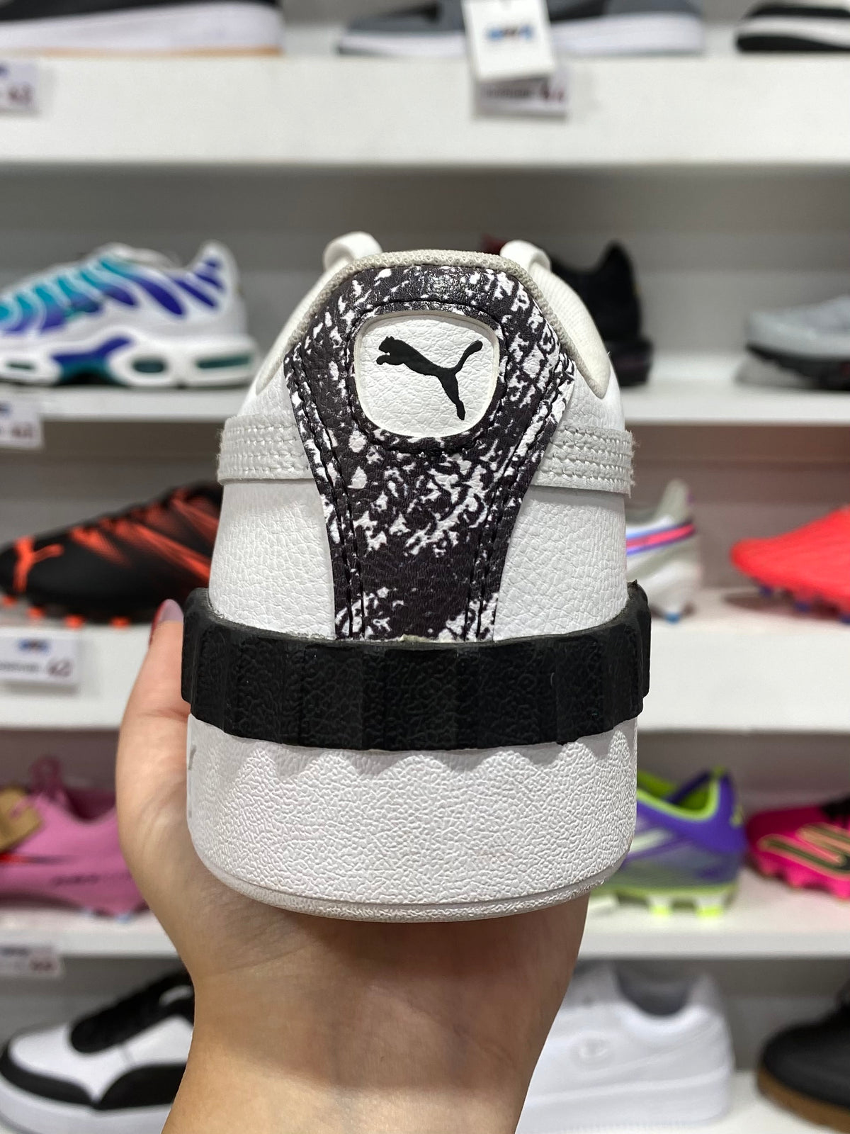 PUMA Carina Lift