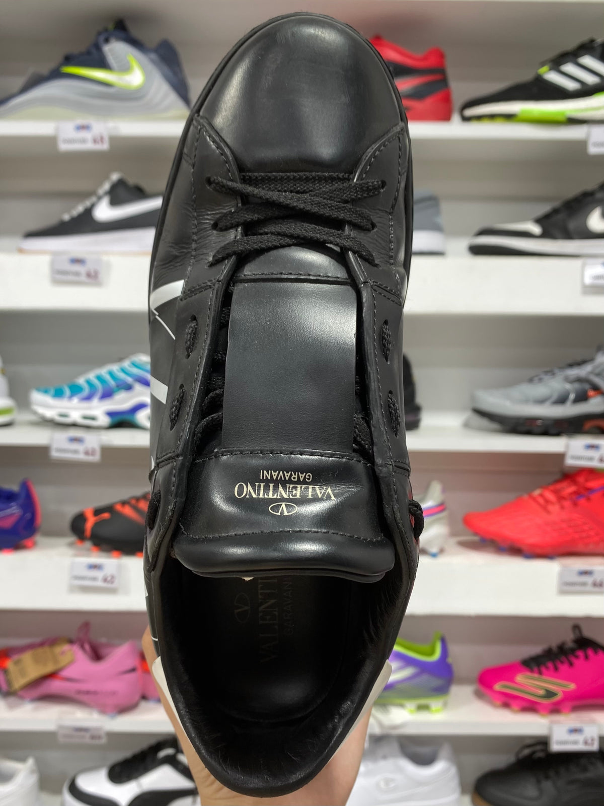 Valentino Garavani Open VLTN
