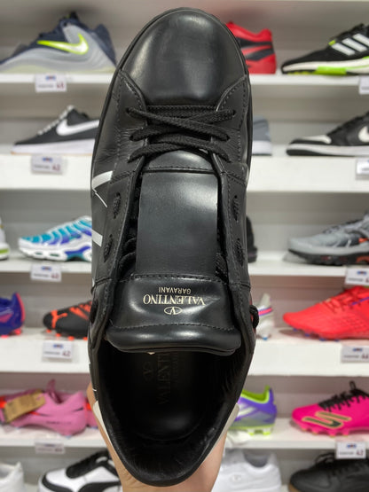 Valentino Garavani Open VLTN