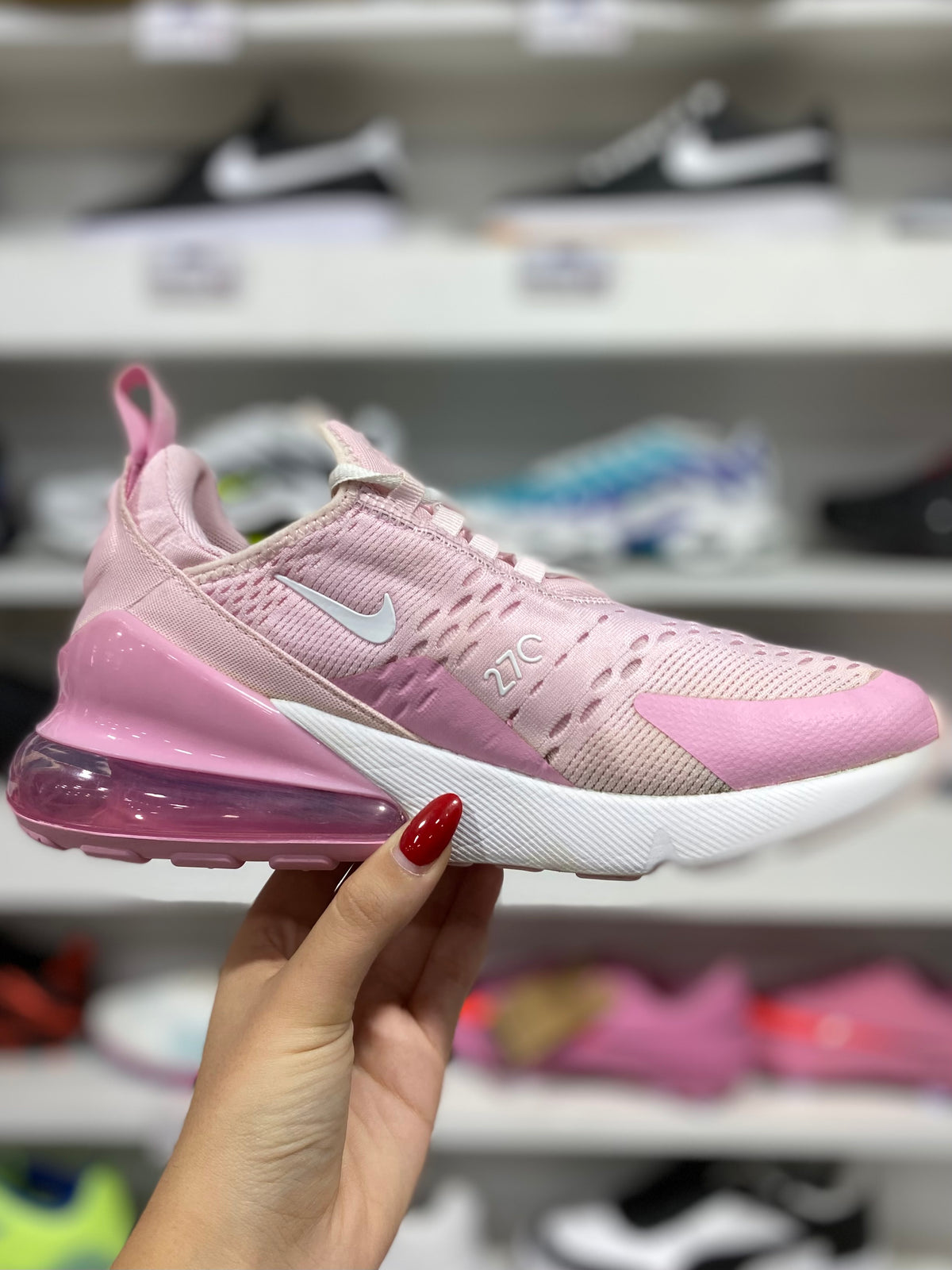 Nike Air Max 270