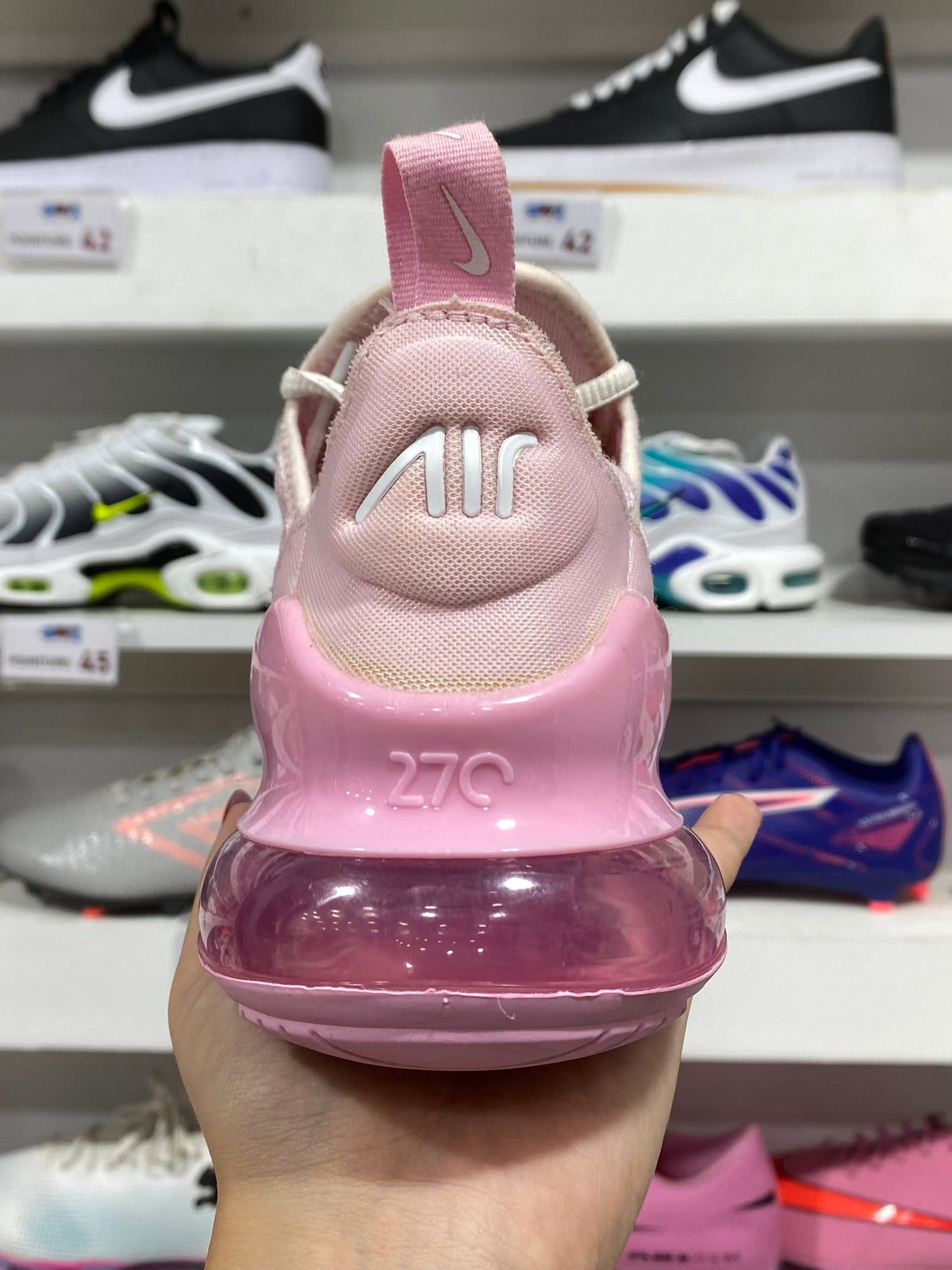 Nike Air Max 270