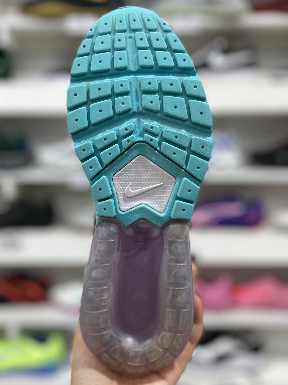 Nike Air Max 270