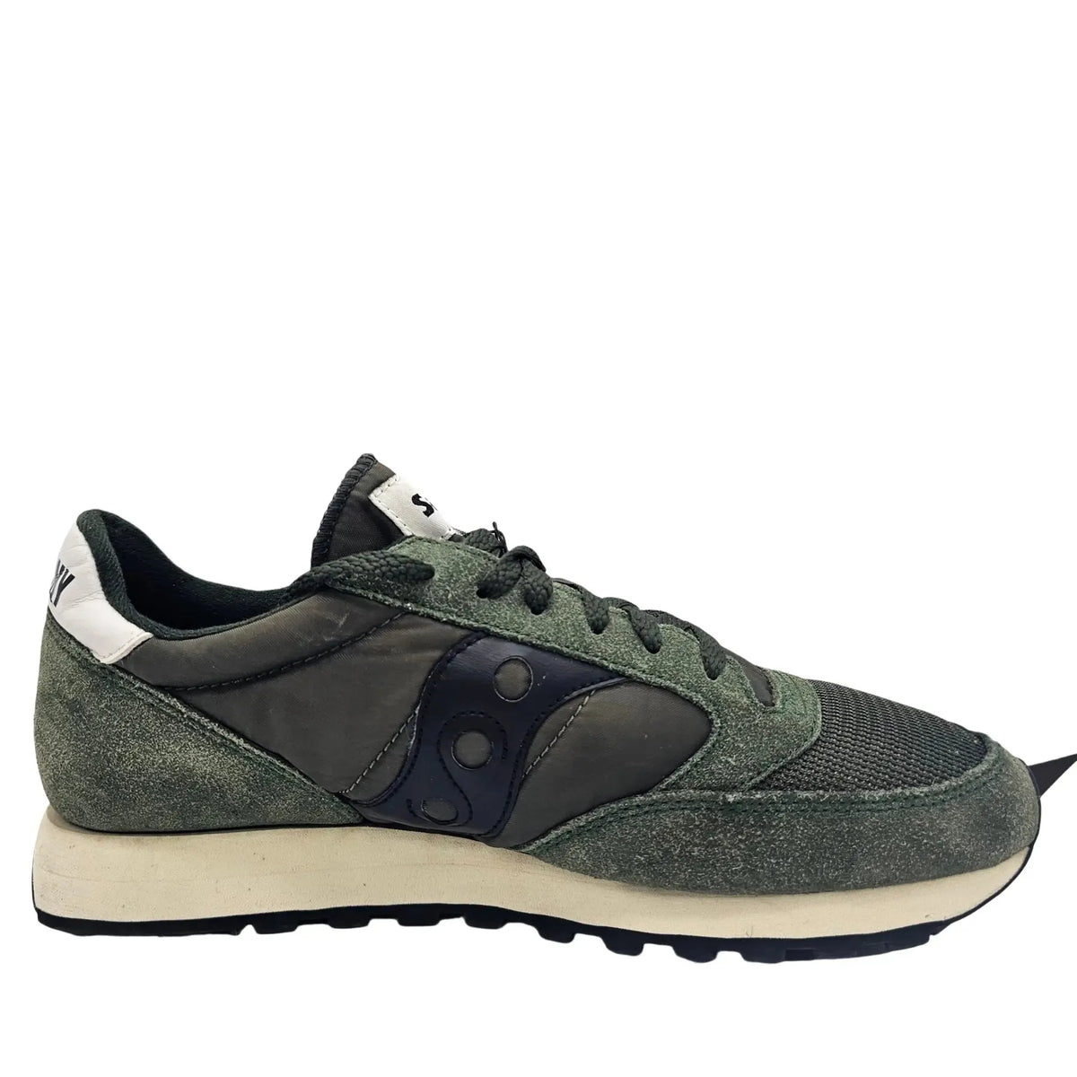 SAUCONY
