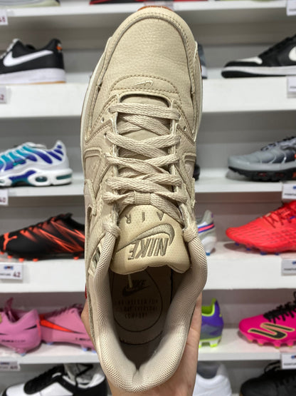 Nike Air Max Command Premium