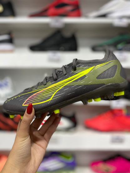 PUMA Ultra 5 Match SG Audacity