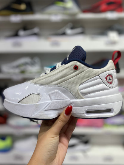 Jordan Max Aura 6