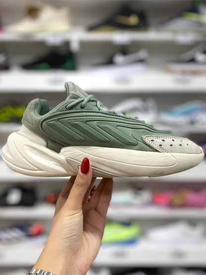 Adidas Ozelia
