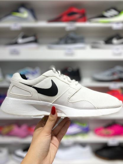 Nike Kaishi