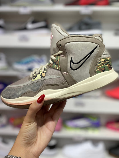 Nike Kyrie Infinity camo paw taupe