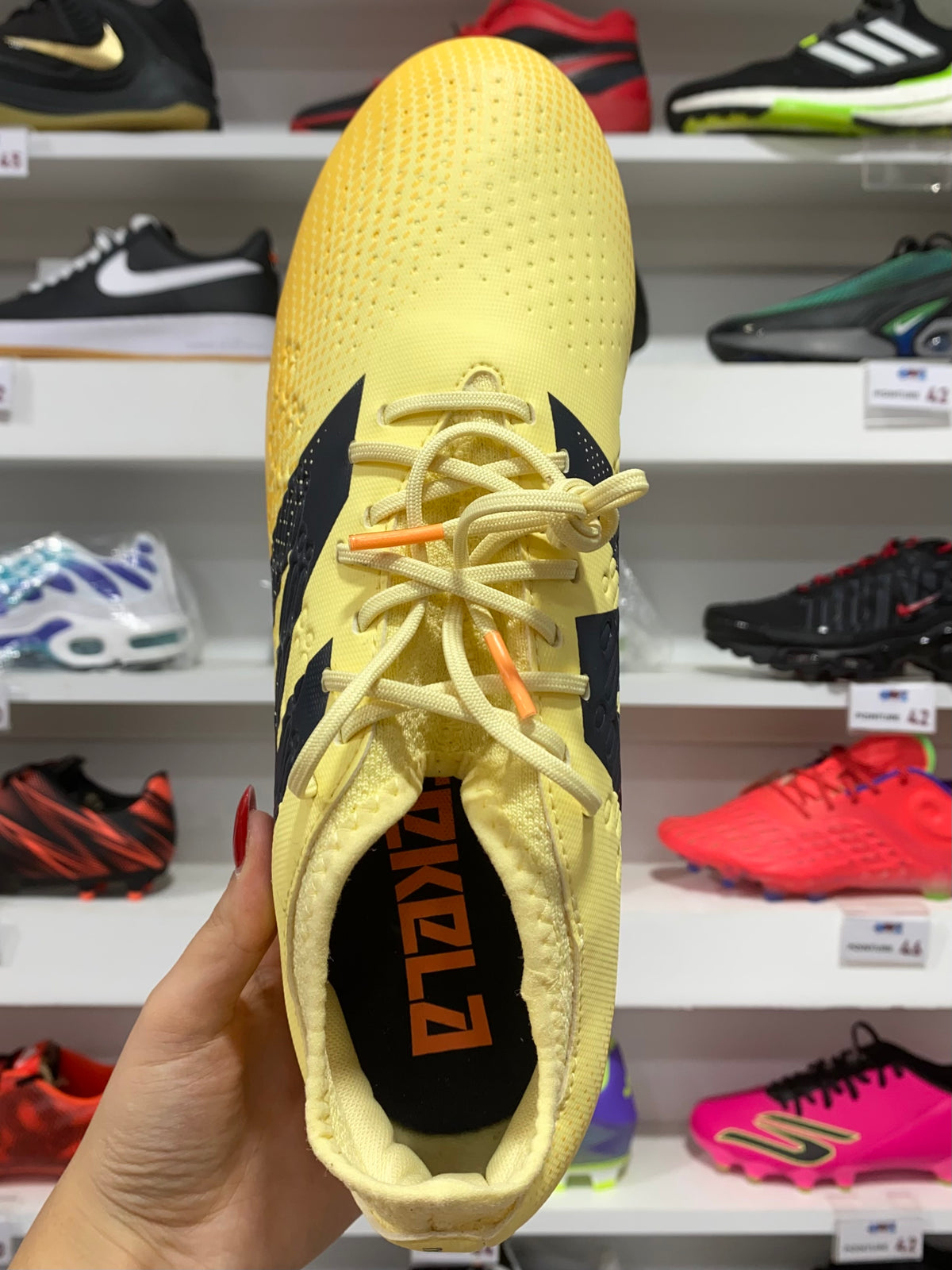 New Balance Tekela V4 Magique FG Energy Rush