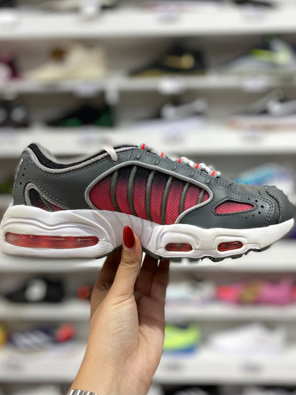 Nike Air Max Tailwind IV (4)