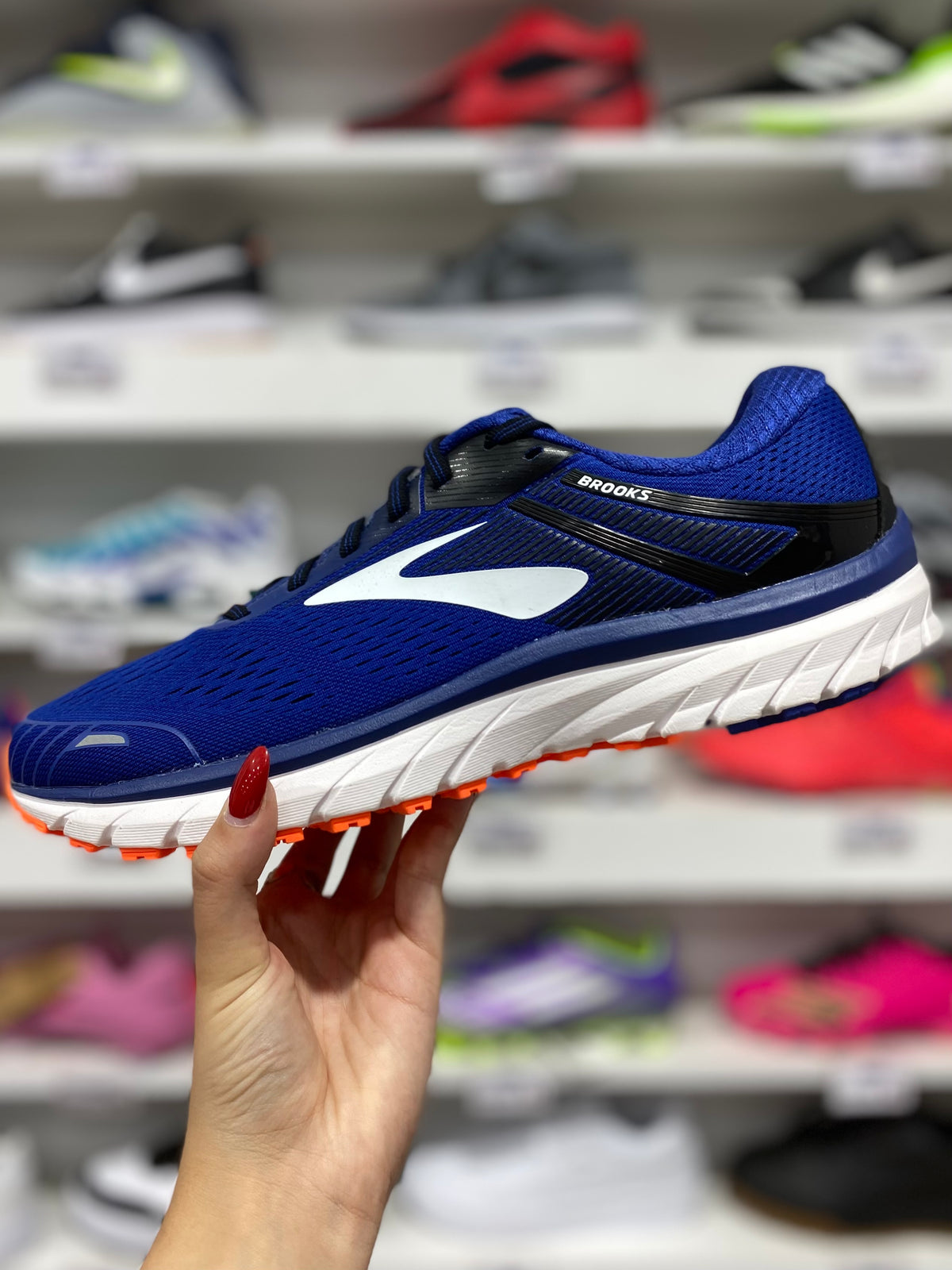 Brooks Adrenaline GTS 18