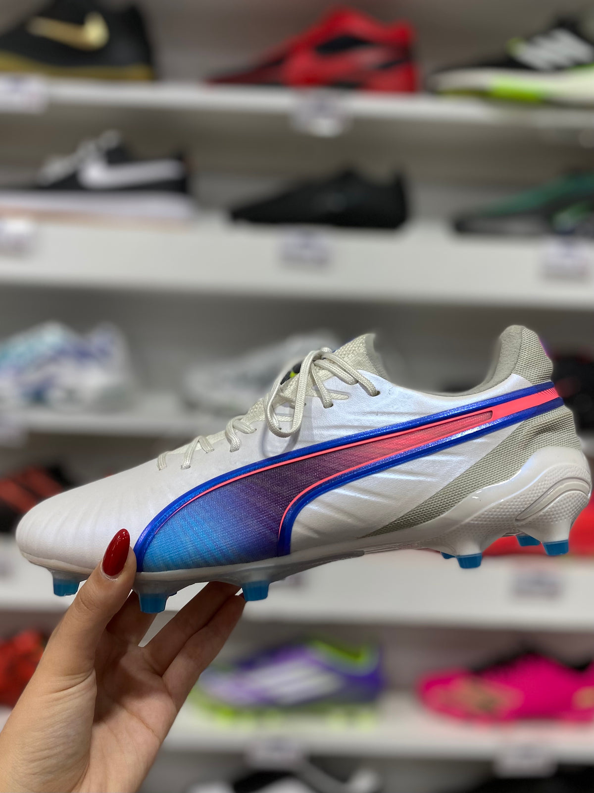PUMA King Ultimate FG/AG Formula