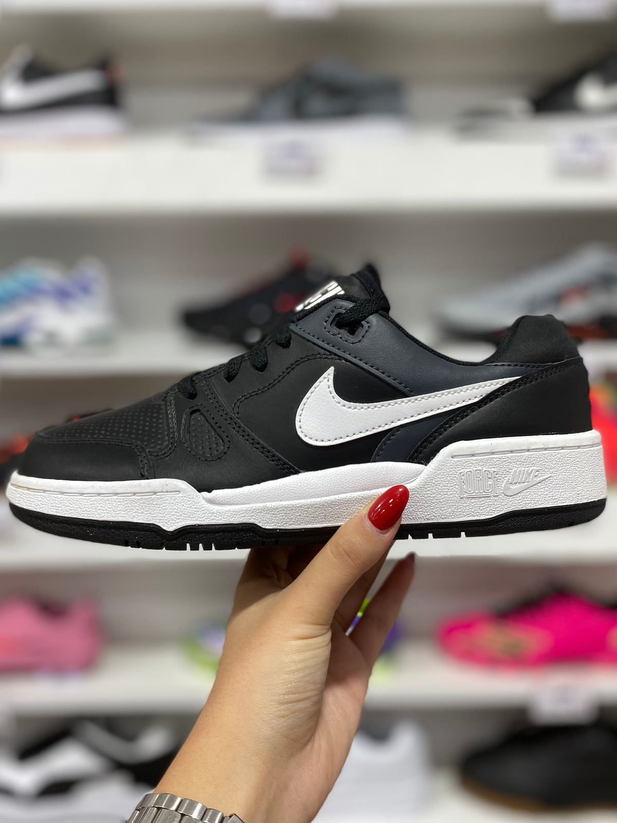Nike Full Force Low