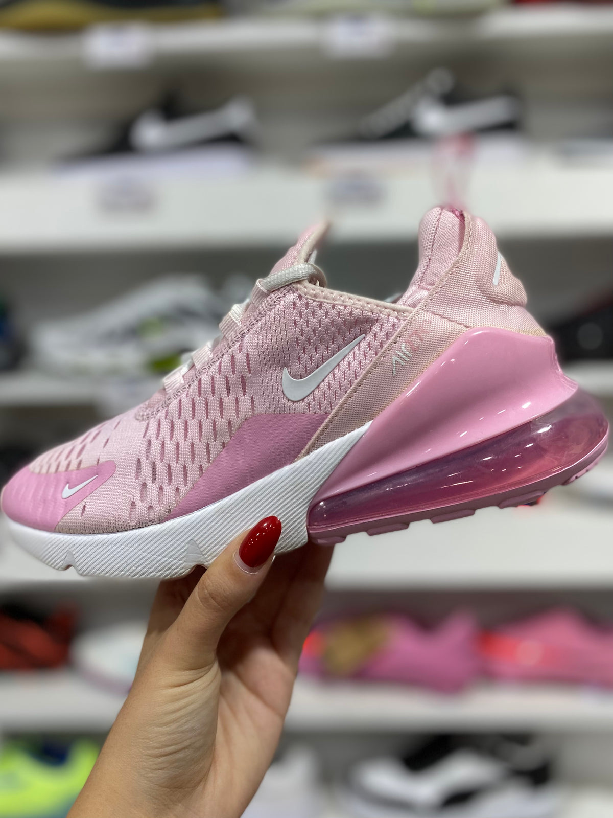 Nike Air Max 270