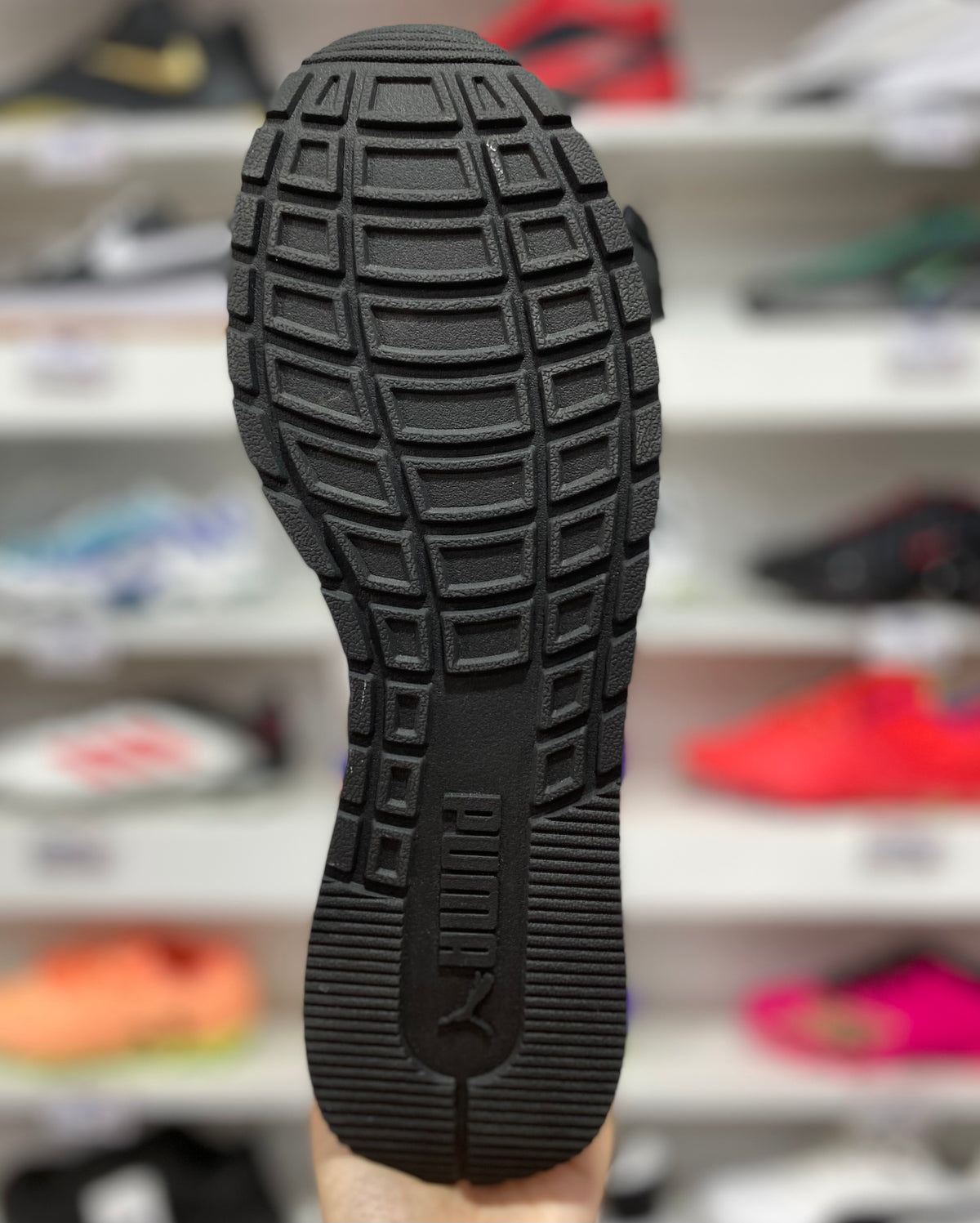 Puma ST Runner v4