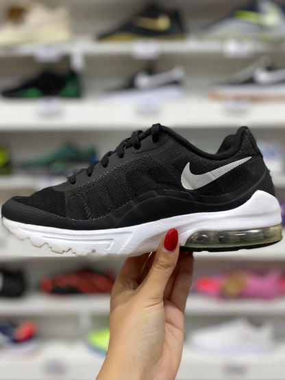 Nike Air Max Invigor