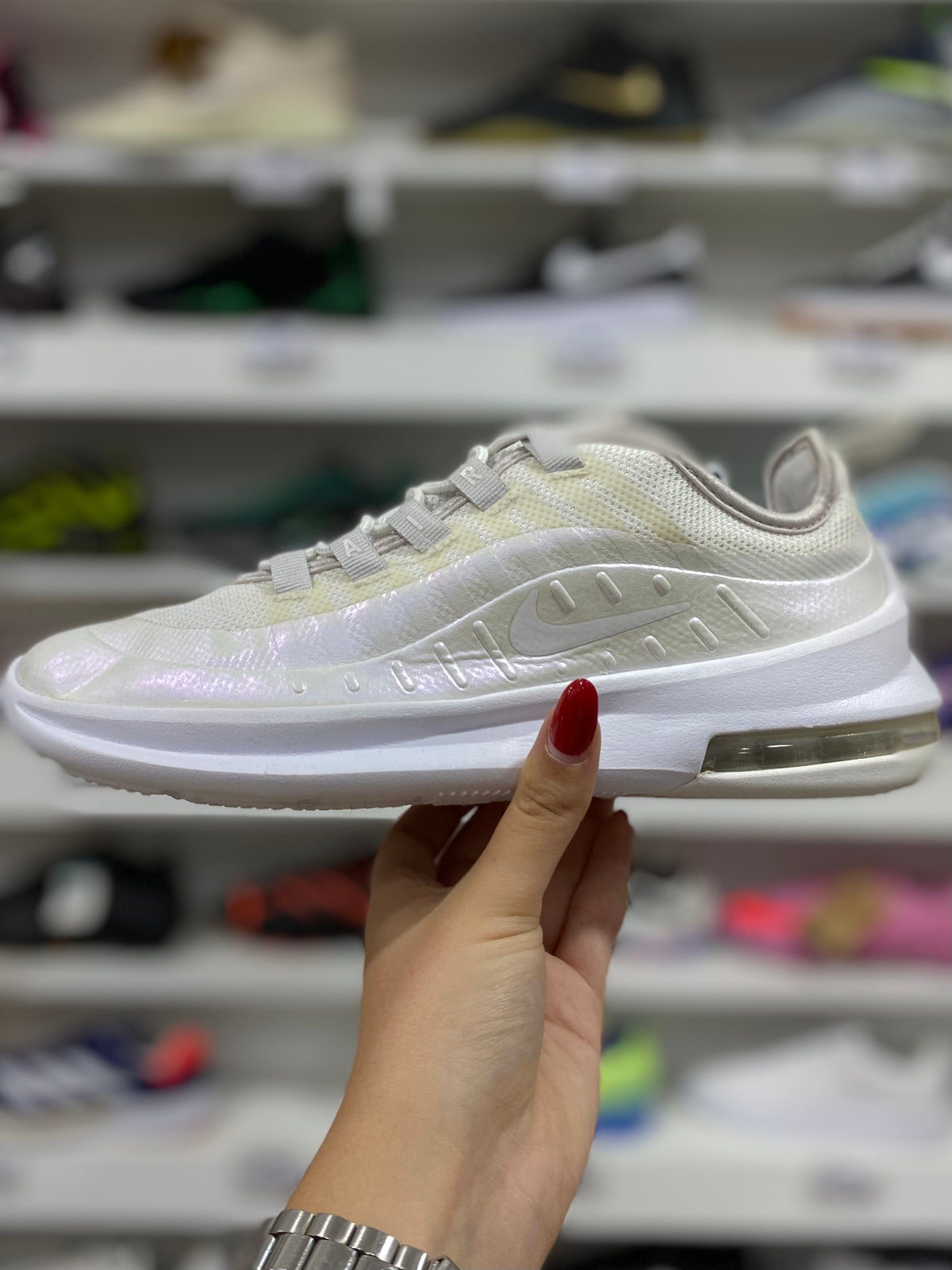 Nike Air Max Axis