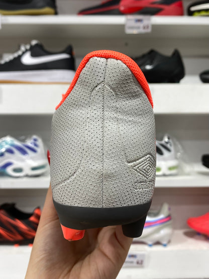 Umbro Velocita Matrix