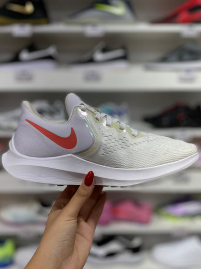 Nike Air Zoom Winflo 6