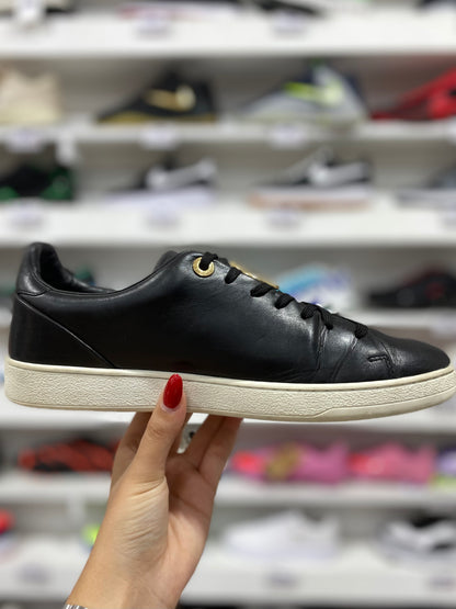 Louis Vuitton Frontrow