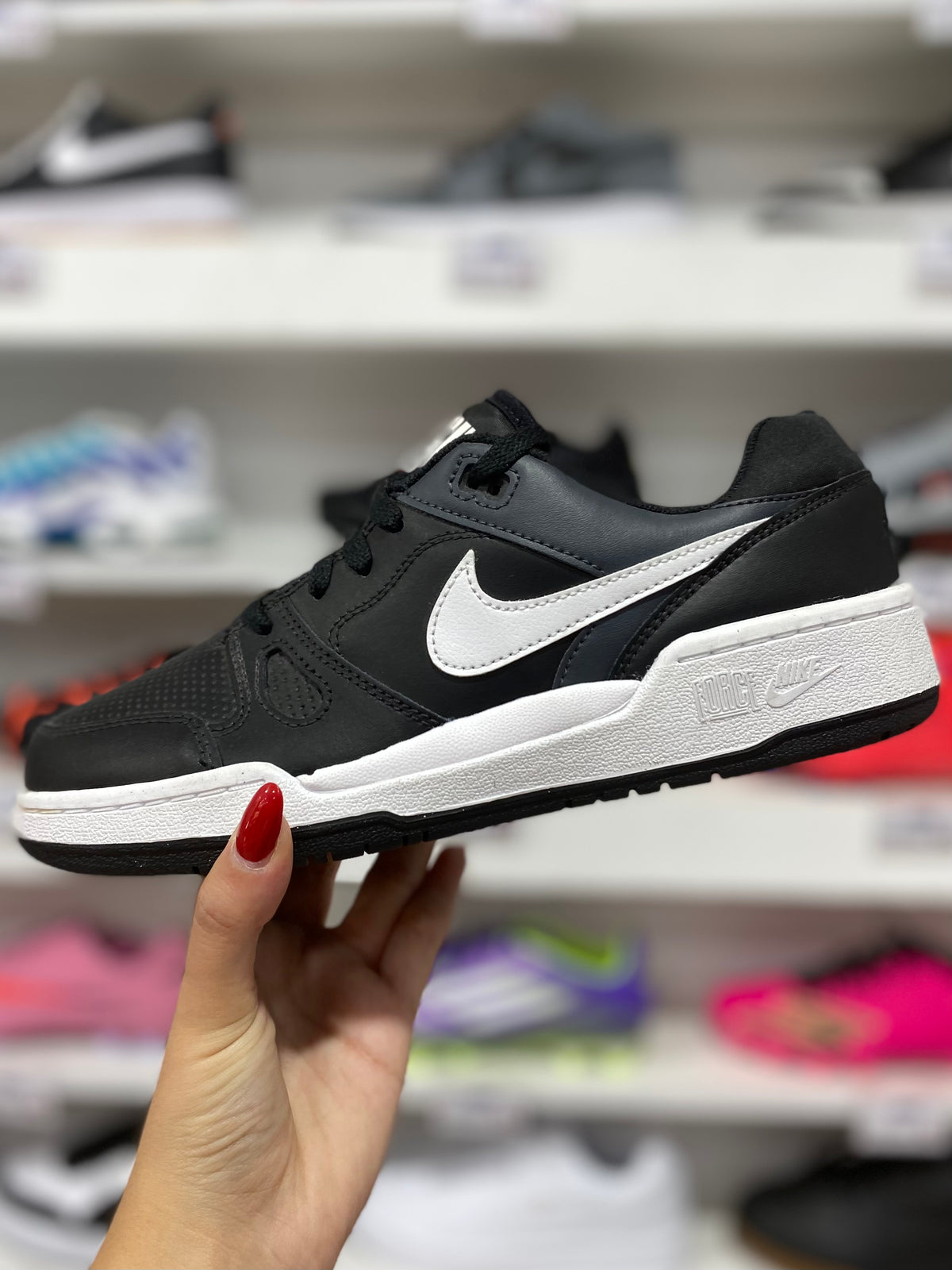 Nike Full Force Low
