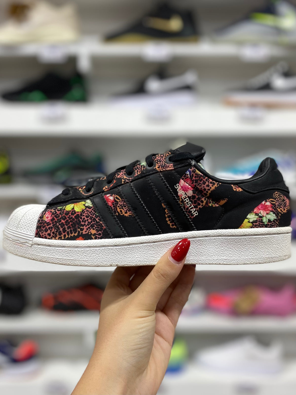 Adidas Superstar