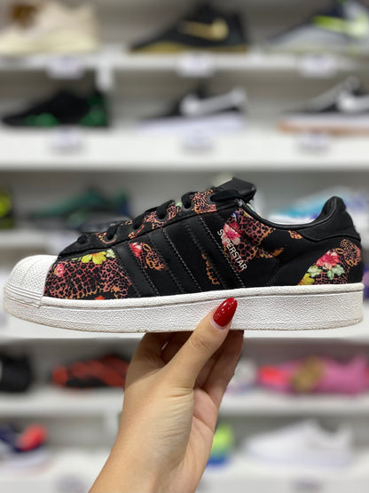 Adidas Superstar