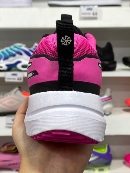 Nike Run Defy