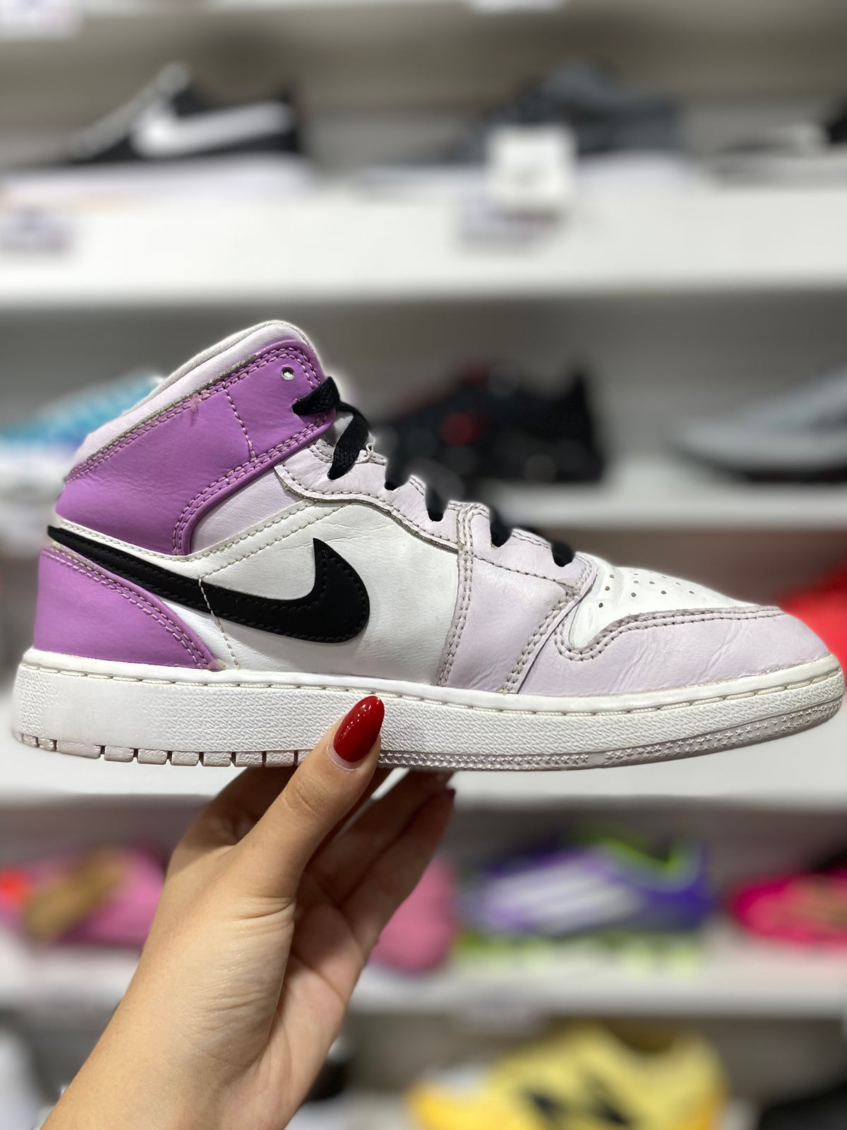 Air Jordan 1 Mid