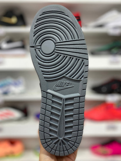 Air Jordan 1 Low