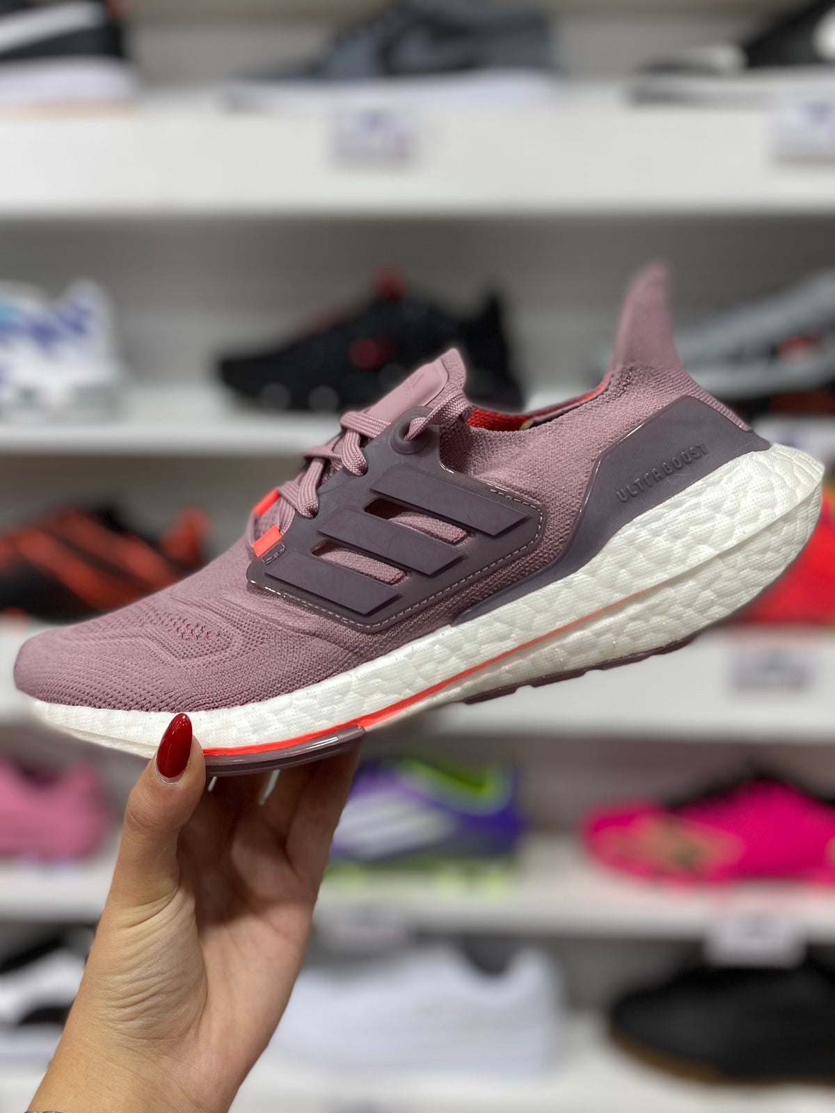 Adidas Ultraboost 22