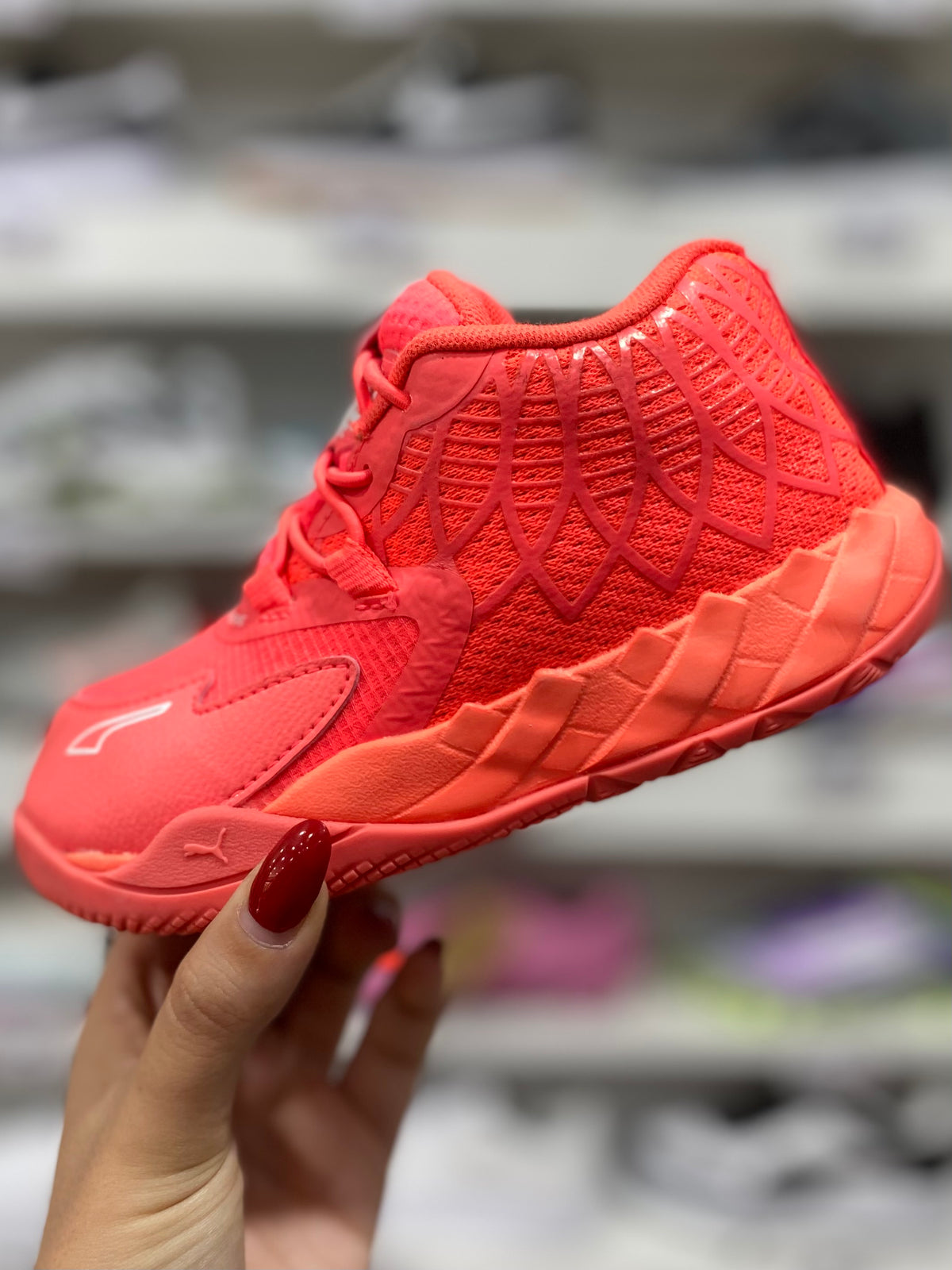 PUMA MB.01