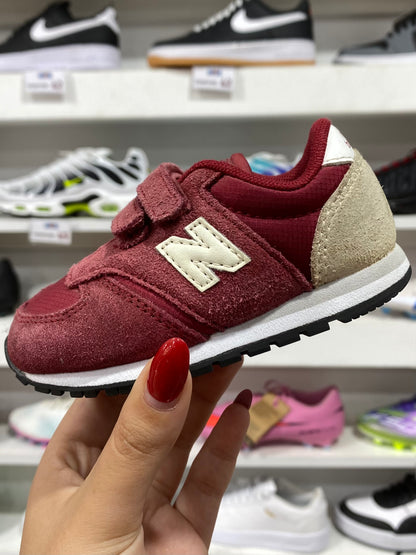 New Balance 420