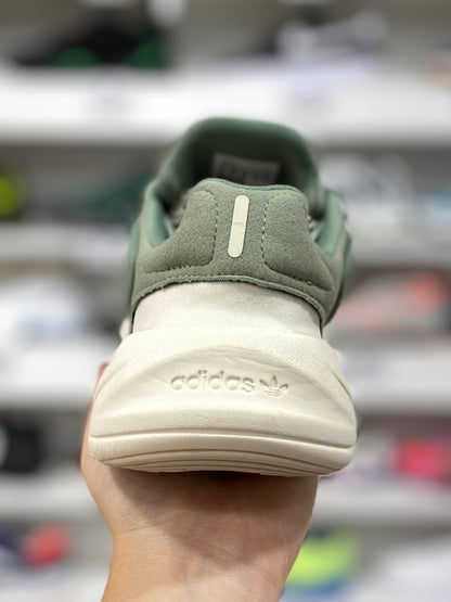Adidas Ozelia