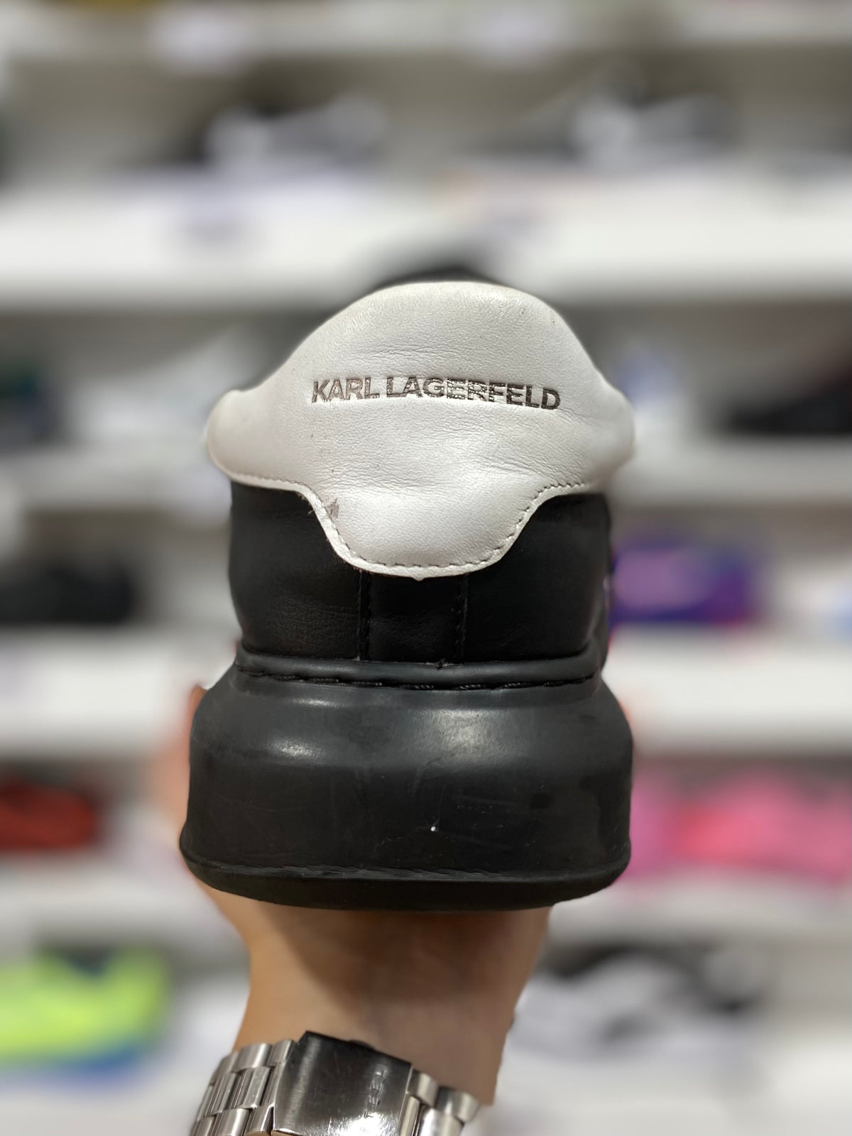 Karl Lagerfeld Kapri