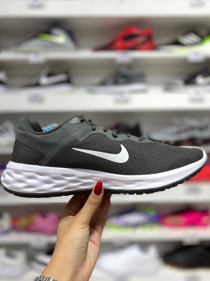 Nike Revolution 6 Next Nature
