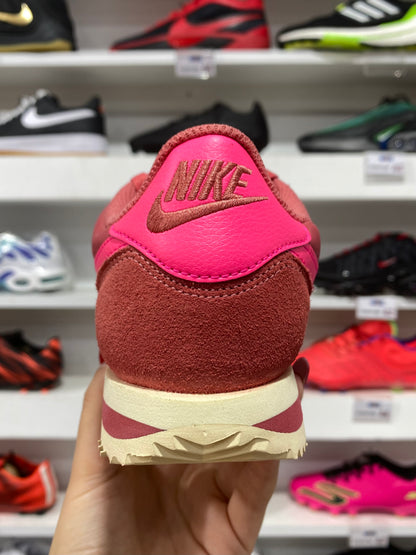 Nike Cortez