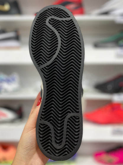 Adidas Campus 00s