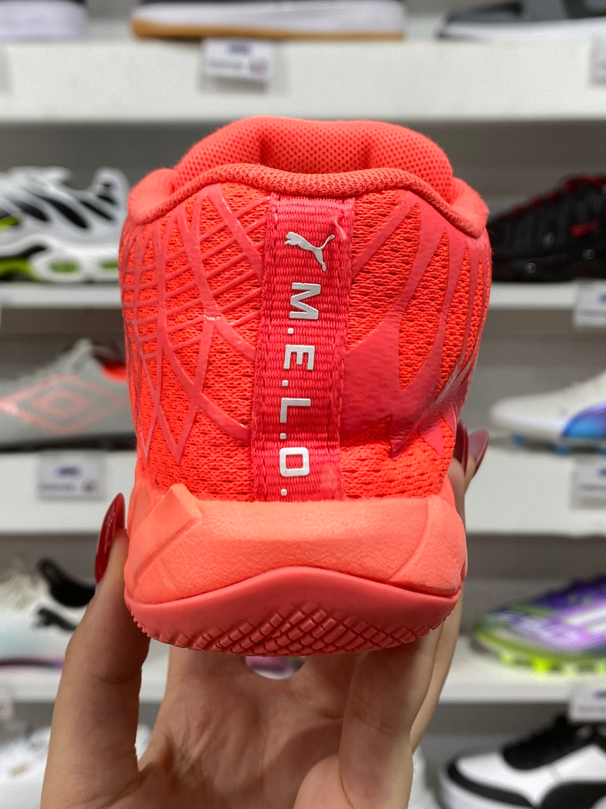 PUMA MB.01