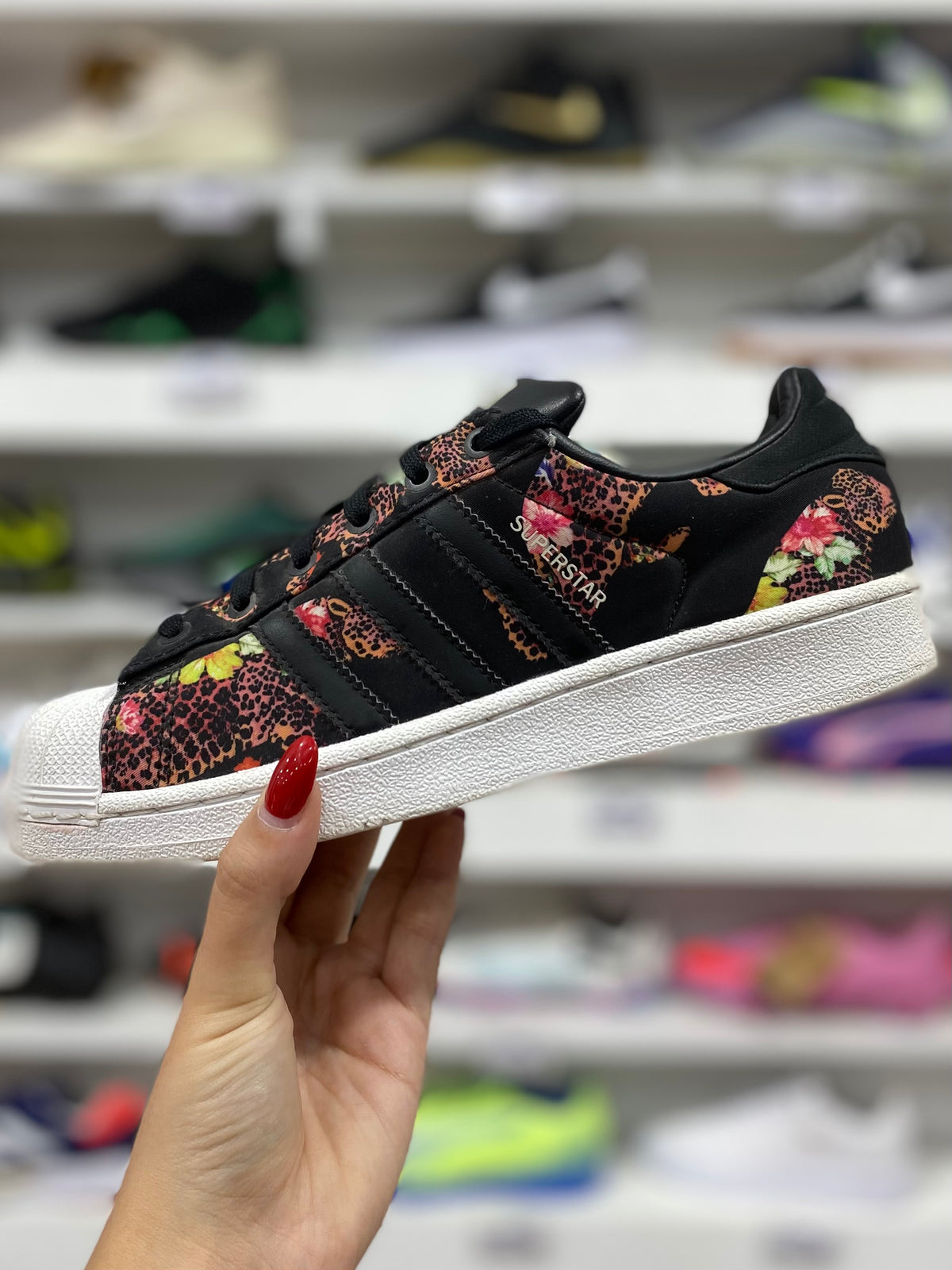 Adidas Superstar