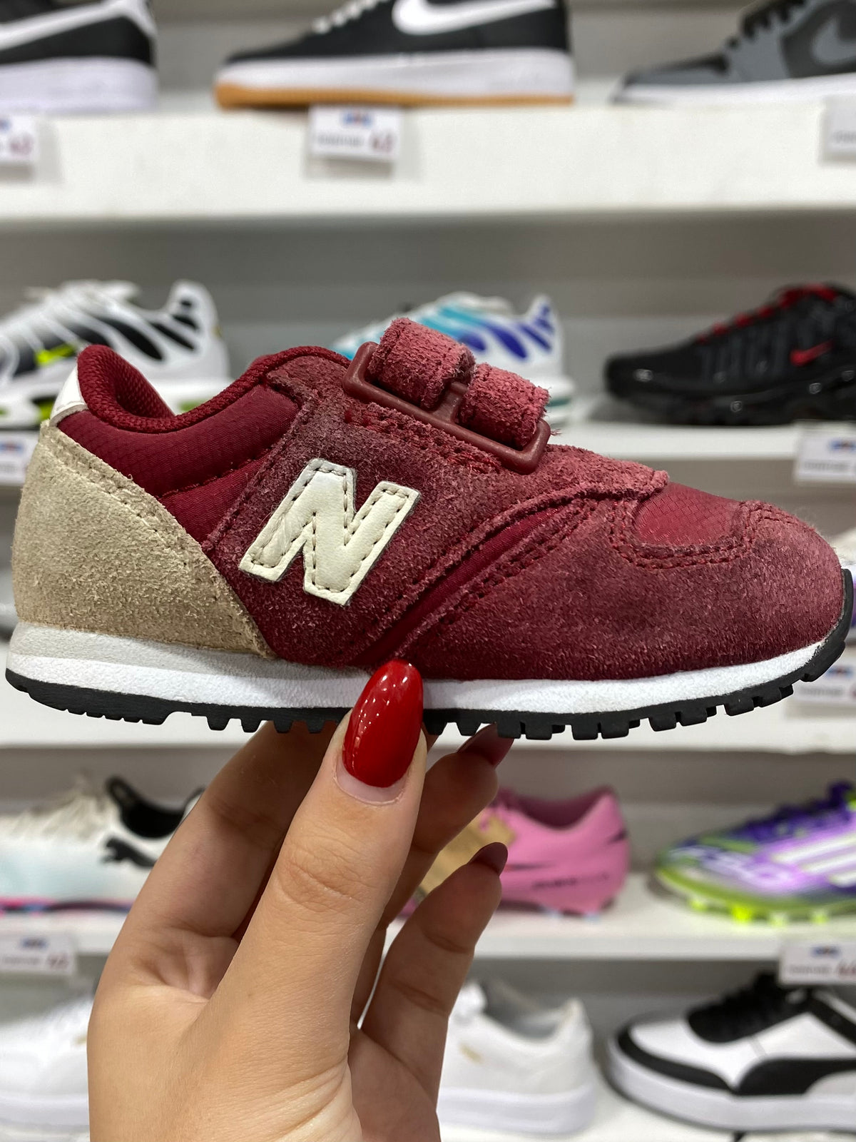 New Balance 420