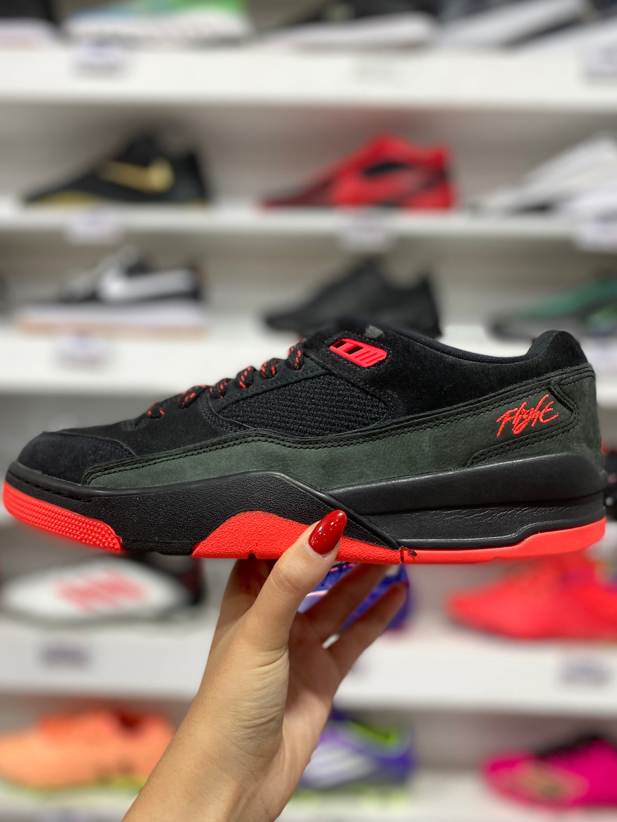 Jordan Flight Court Noir Infrarouge