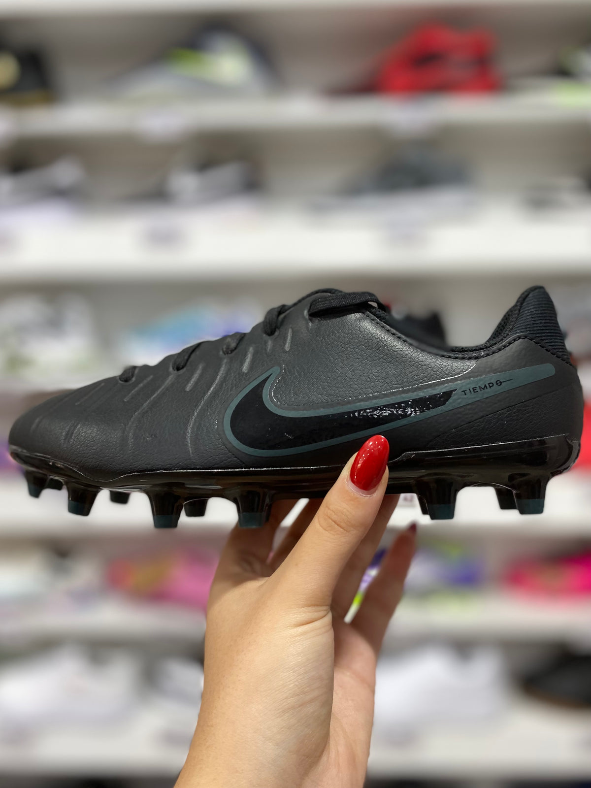 Nike Tiempo Legend 10 Club MG